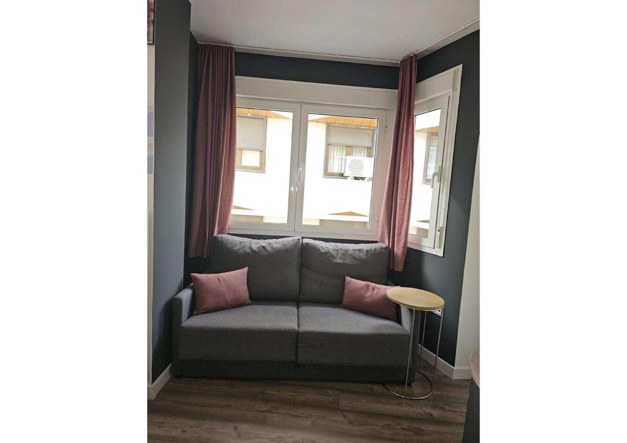 Apartamentos Turisticos Kenzamin Alicante Luaran gambar