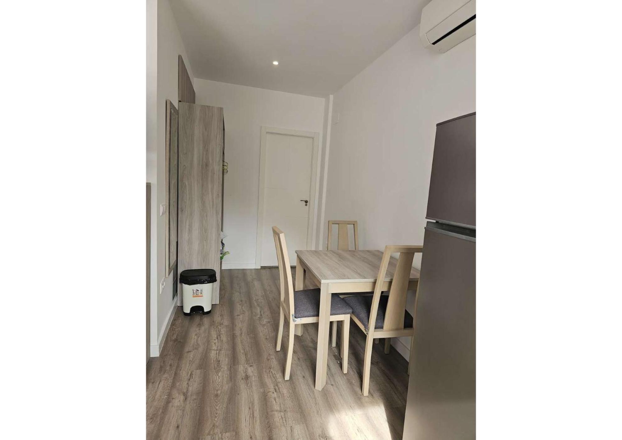 Apartamentos Turisticos Kenzamin Alicante Luaran gambar