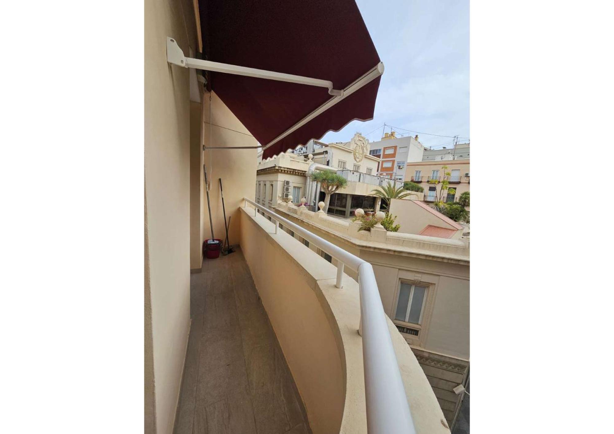 Apartamentos Turisticos Kenzamin Alicante Luaran gambar